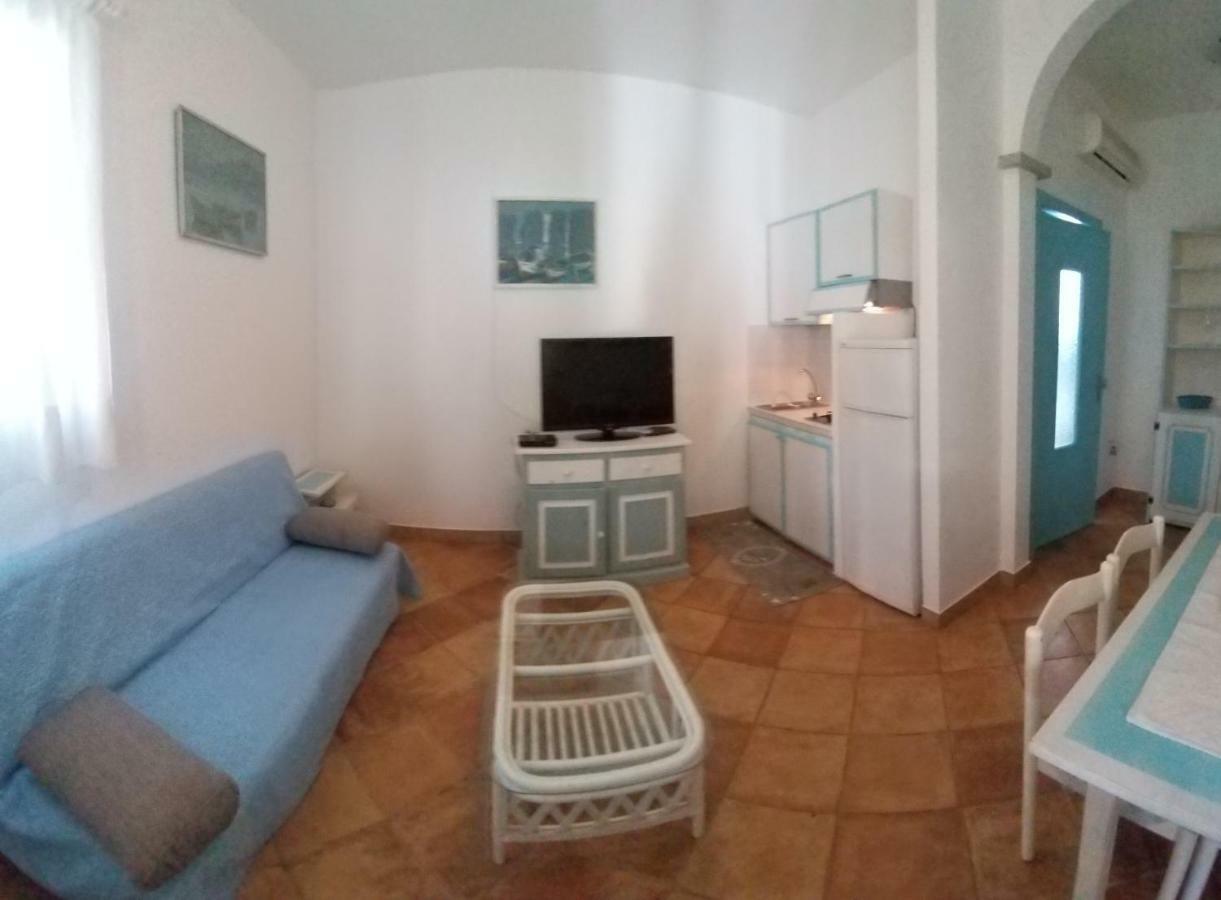 Il Falco Casa Vacanze - Cugnana - Porto Rotondo Exterior photo